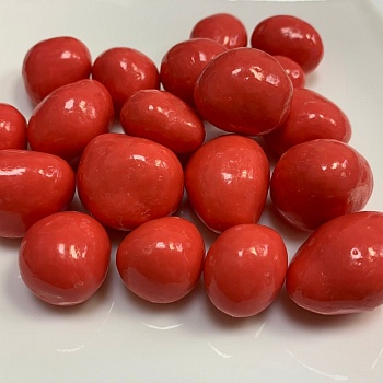 Драже Клубничные облака в шоколадной глазури