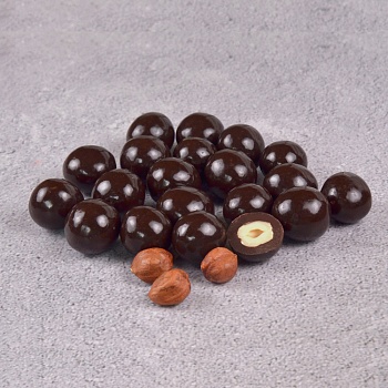 Драже Фундук в темном шоколаде