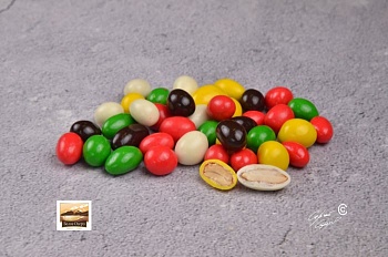 Драже Арахис в разноцветной шоколадной глазури